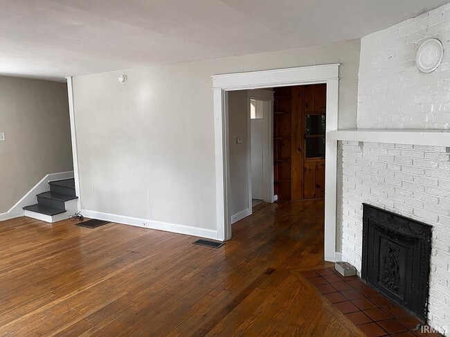 Building Photo - 613 S Henderson St