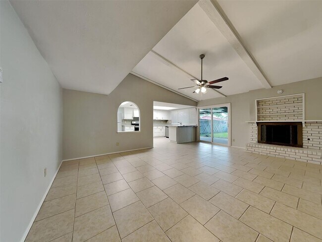 Building Photo - 3 BR/2BA | Renovated Single Family Home | Gated backyard