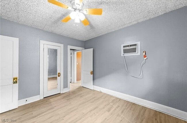 Building Photo - 14724 Clifton Blvd