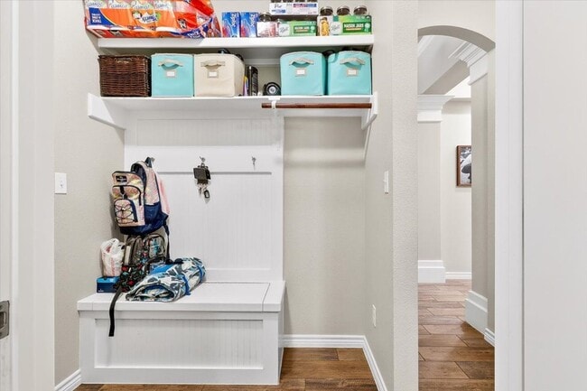 Building Photo - 7841 Fort Griffen Dr