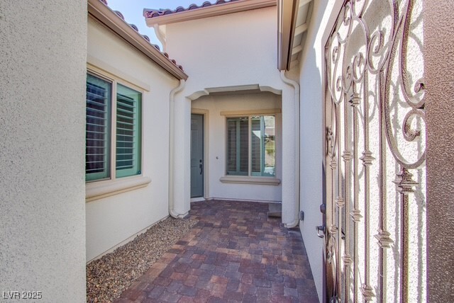 Building Photo - 3597 Royal Fortune Dr