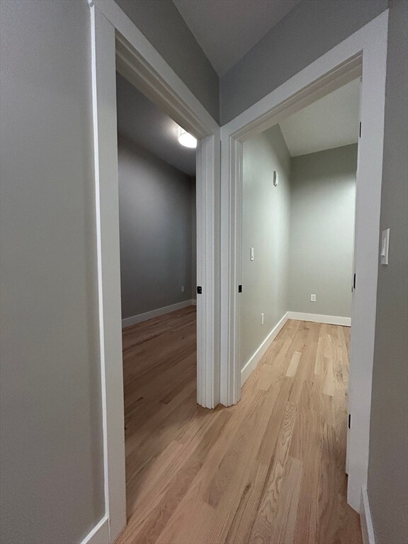 Building Photo - 35 Delle Ave