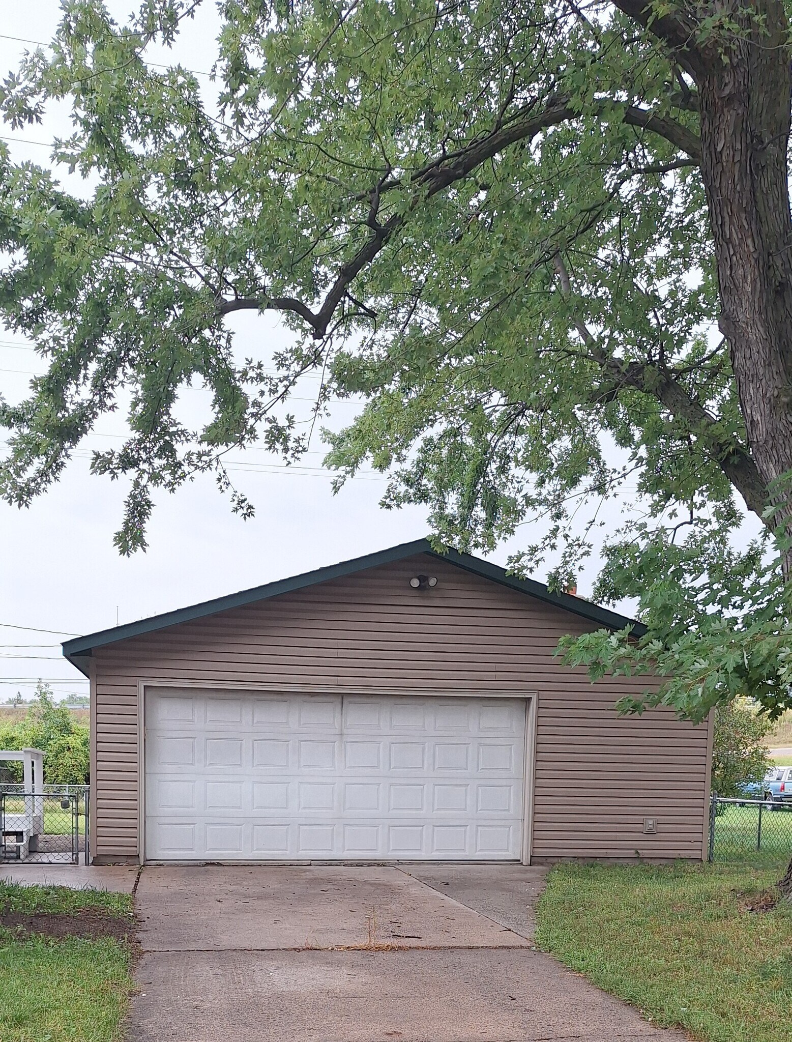 Building Photo - 719 Polk St