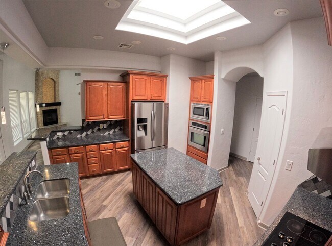 Building Photo - 2947 Longbow Loop