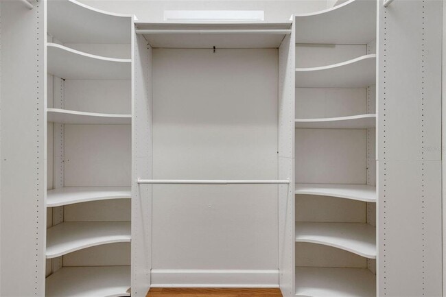 Building Photo - 11011 Hyacinth Pl