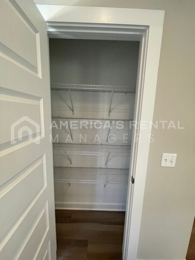 Building Photo - Home for Rent in Cullman, AL!! Available to View Now!!!