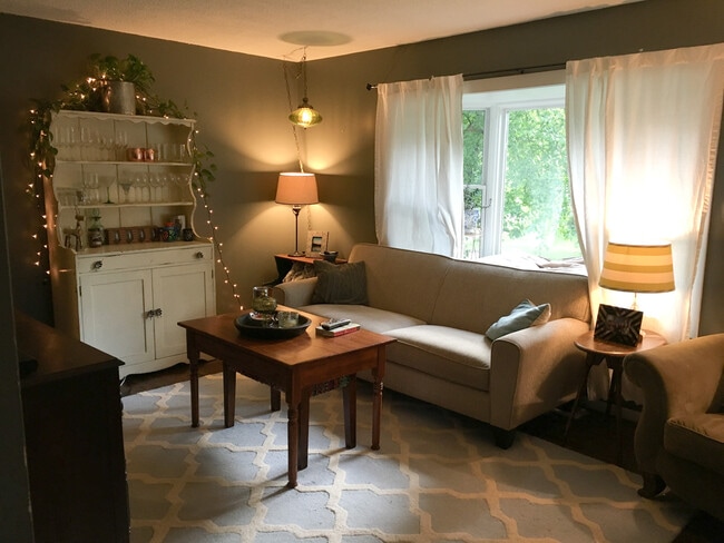 Building Photo - 5733 Glen Moor Cir