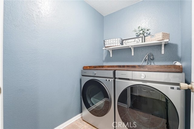 Building Photo - 334 S Walnut Ave