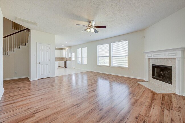 Primary Photo - 21322 Harvest Grove Ct