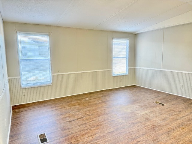 Building Photo - 205 W Conyers Ave