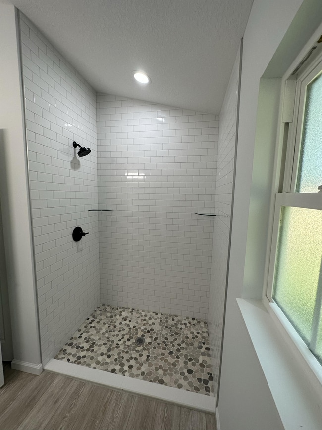 Building Photo - 231 Monterey Ave