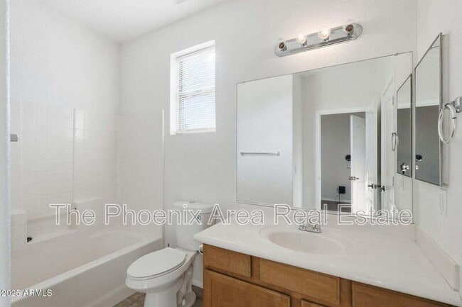 Building Photo - 4188 S Mariposa Dr