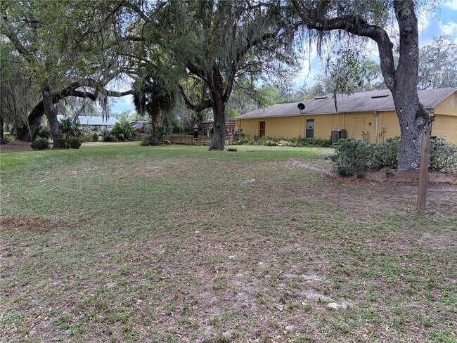 Building Photo - 3205 SE 23rd Pl