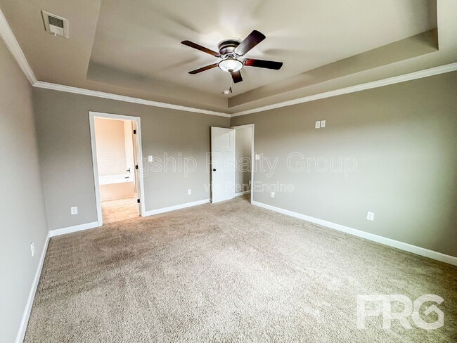 Building Photo - 419 Planters Ridge Dr