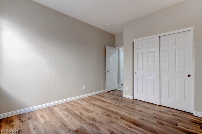 Building Photo - 2294 Tedesca Dr