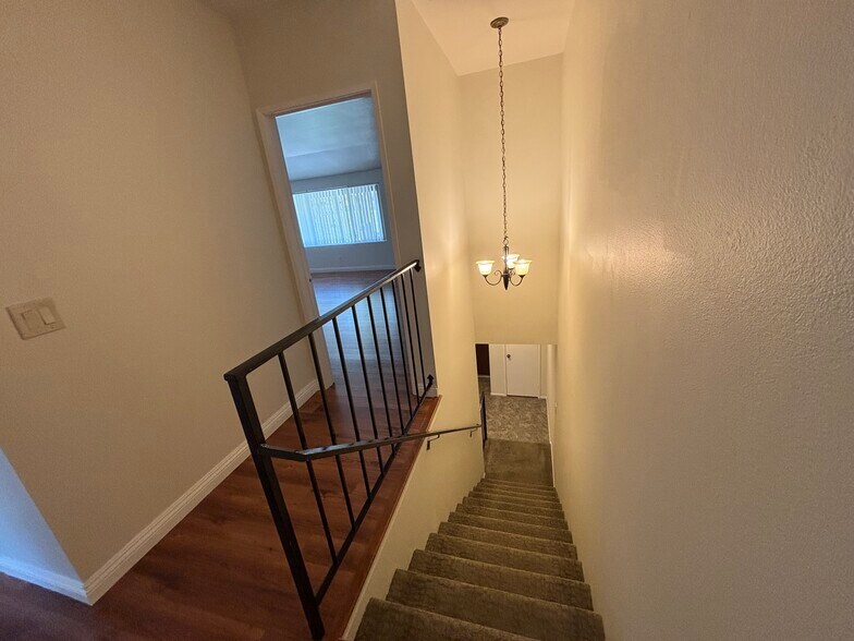 Building Photo - 7950 Via Latina