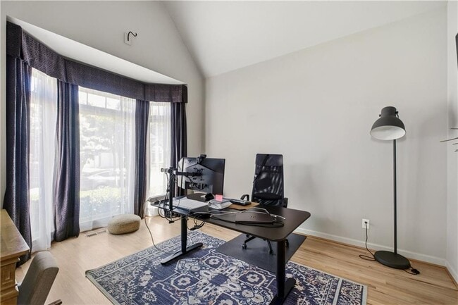 Building Photo - 3308 Fieldwood Dr SE