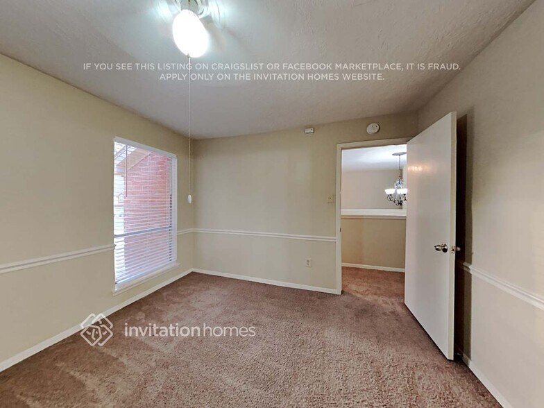 Building Photo - 17914 Vintage Wood Ln