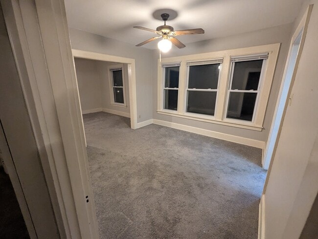 Building Photo - 6421 Glade Ave