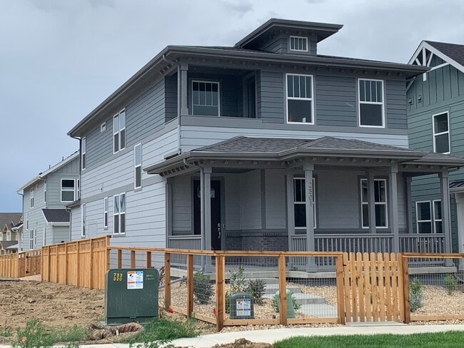 Front View - 2801 E 102nd Plz