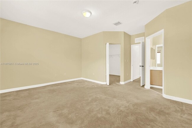 Building Photo - 21422 SW 85th Psge
