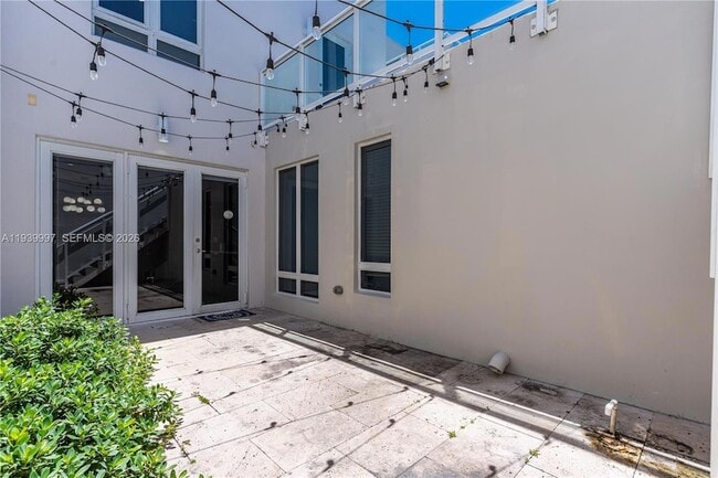 Building Photo - 6410 NW 105th Pl