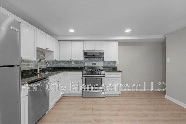 Building Photo - 2800 Harford Rd