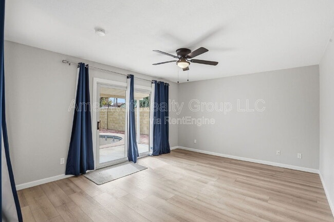 Building Photo - 6201 W Acoma Dr