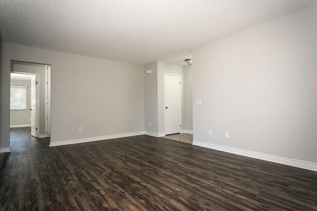 Building Photo - San Dimas The Villas