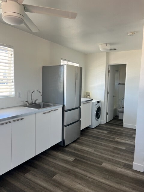 Building Photo - 746 W Turney Ave, Apt 8