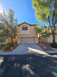 Building Photo - A Fabulous 3 Bedroom Home Centrally located.