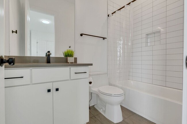 Building Photo - 6409 HIgh Top Ct