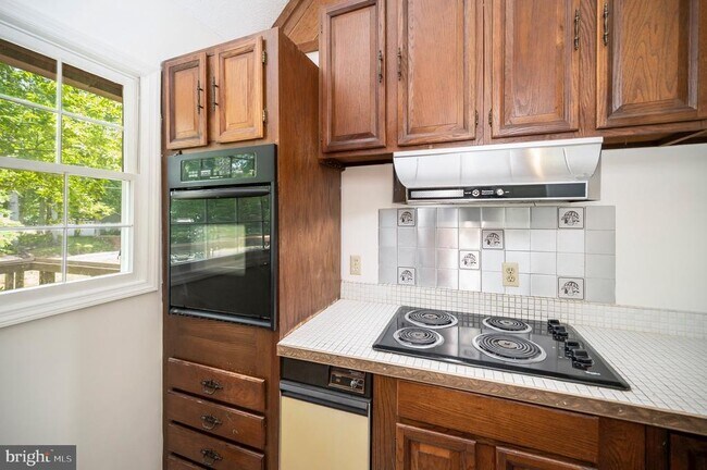 Building Photo - 503 Harrison Cir
