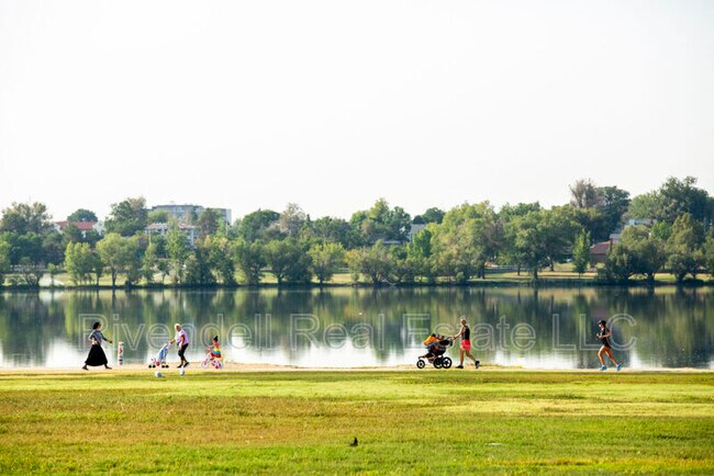 Building Photo - 1315 Winona Ct