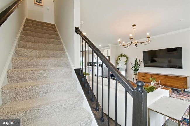 Building Photo - 5051 Silver Oak Dr