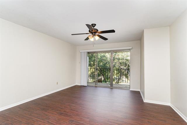 Building Photo - 2945 Country Pl Cir