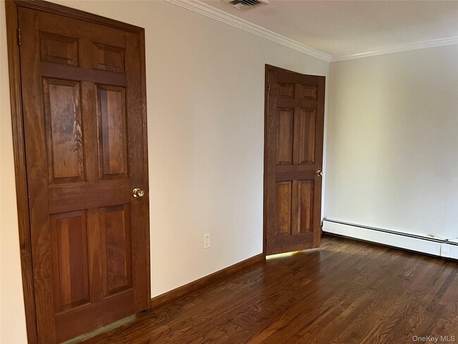 Building Photo - 43 Floyd Pl