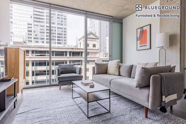 Primary Photo - 60 E Randolph St