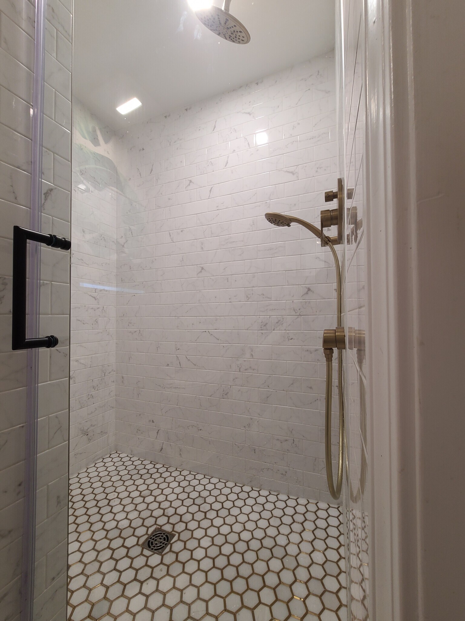 Bathroom (First Floor) - Marble & Brass - 557 Park Rd