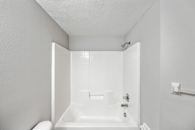 Building Photo - 9516 Amberdale Ct