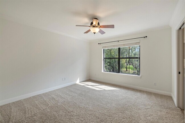 Building Photo - 41 Tiburon Dr