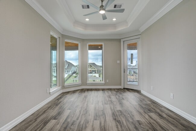 Building Photo - 502 Amalfi Dr