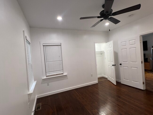Bedroom 3 - 433 N Cypress St