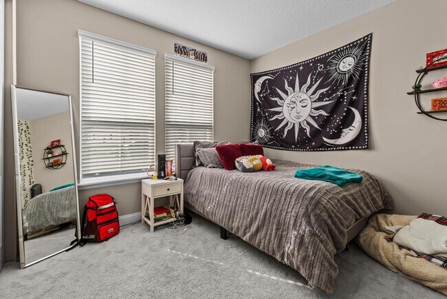 Building Photo - 307 Brybar Dr