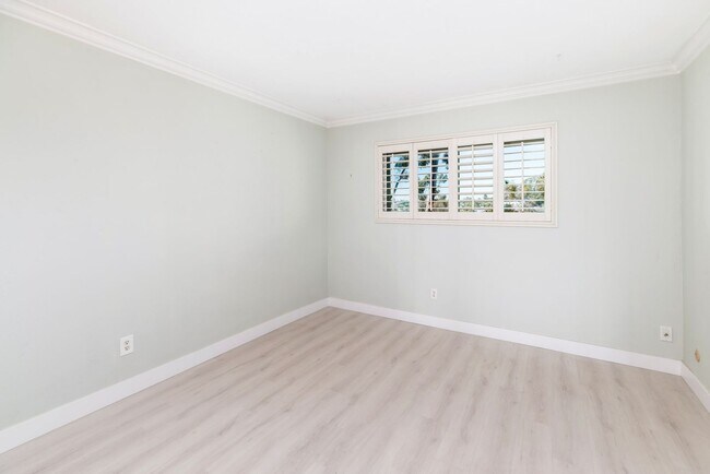 Building Photo - Beautiful Bankers Hill 2 bedroom condo