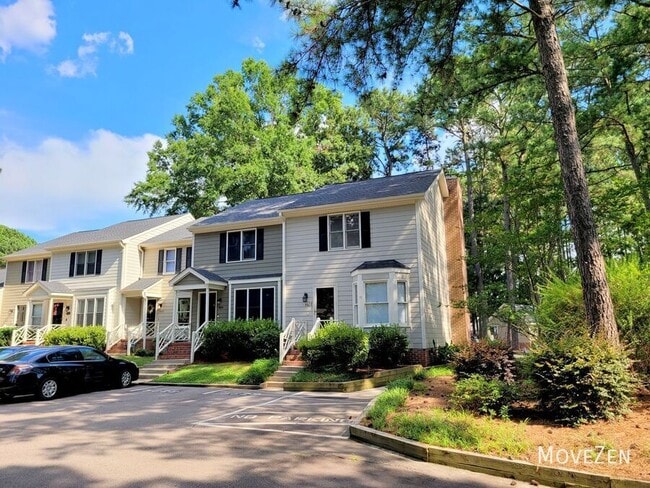 Building Photo - 5622 Darrow Dr