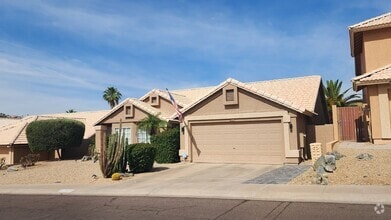 Building Photo - Spacious 3 Bedroom in the Foothills!