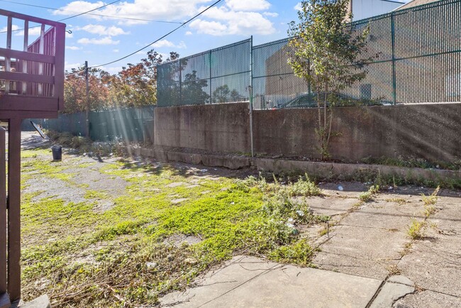 Building Photo - 11 Bellevue Terrace