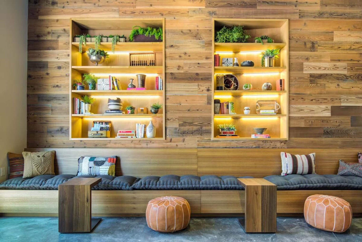 Building Photo - 315 J St