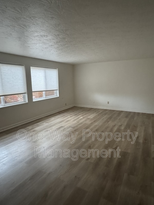 Building Photo - 1725 18th Ave